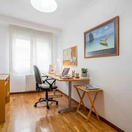 Acogedor En شقة خيخون